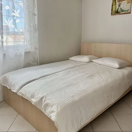 With A Parking Space - 21527 ספליט