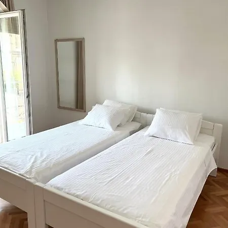 Apartman With A Parking Space - 21527 Split